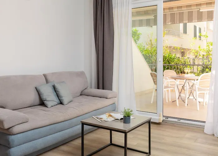 Adria Mare Ii * Makarská